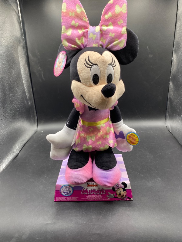 Photo 2 of Disney Junior Minnie Mouse Fashion Bow 14-inch Plush Stuffed Animal with Lights and Sounds, Kids Toys for Ages 3 Up by Just Play
