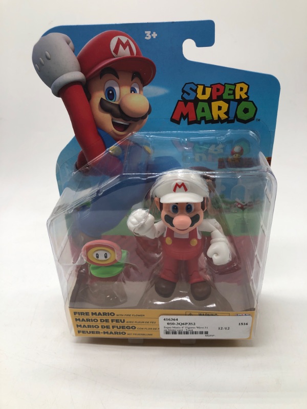 Photo 2 of World of Nintendo Wave 32 Fire Mario Action Figure (with Fire Flower)
