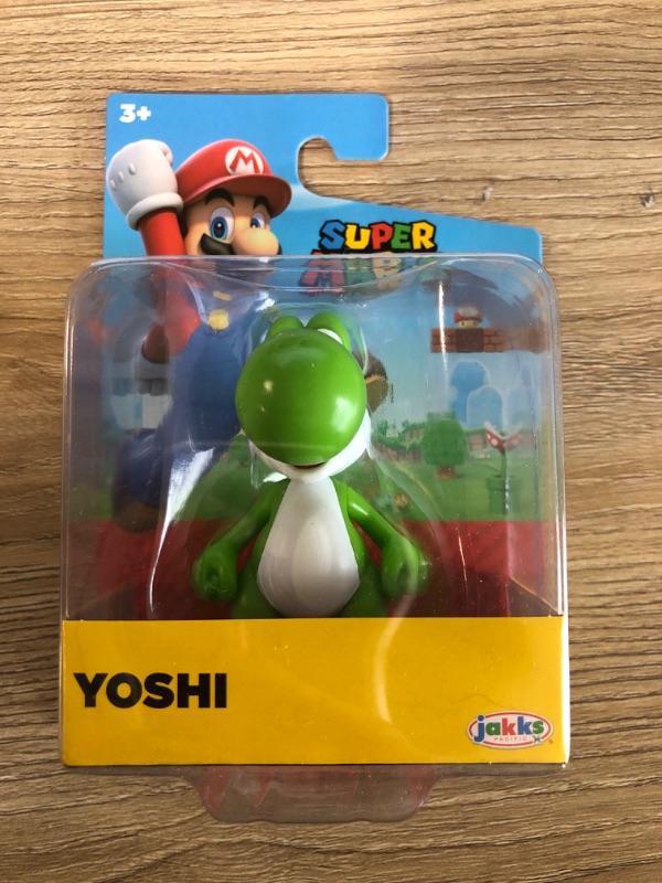 Photo 2 of World of Nintendo Wave 44 Green Yoshi Mini Figure
