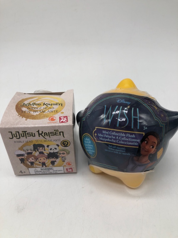 Photo 1 of Disney Wish Mini Collectible 3-inch Plush Toy in Wishing Star Blind Bag Inspired Capsule && 1 pack Jujutsu Kaisen Bobblehead Blind Box

