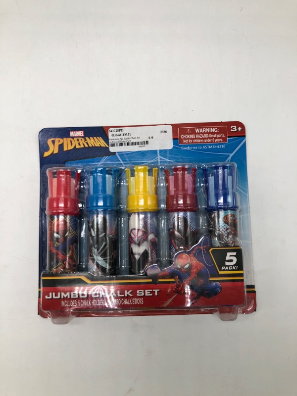 Photo 2 of Spiderman 5pc Jumbo Chalk Set