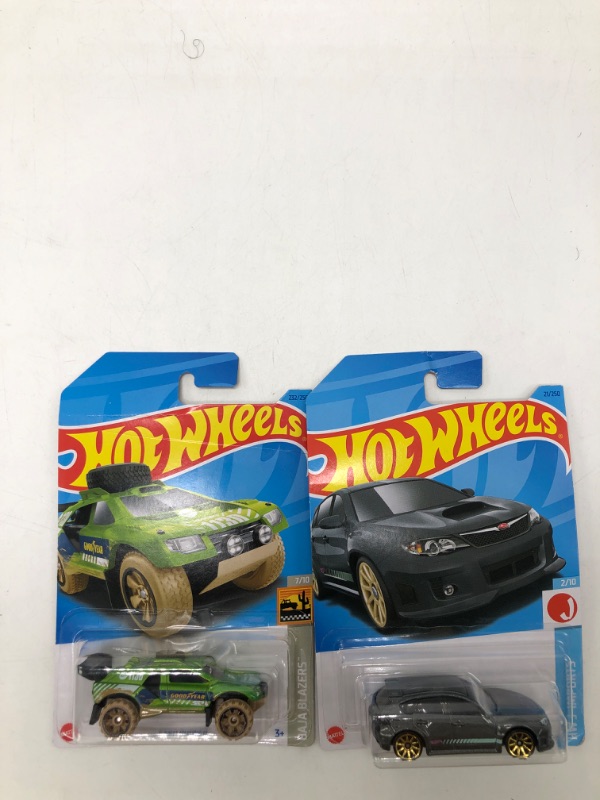 Photo 1 of Hot Wheels Bundle