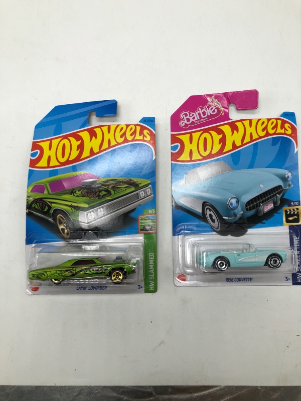 Photo 1 of Hot Wheels Bundle