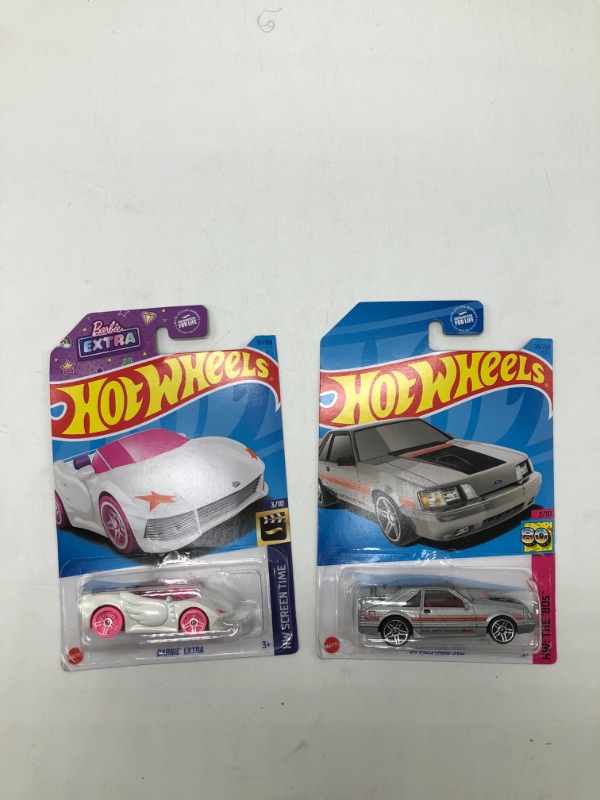 Photo 1 of Hot Wheels Bundle