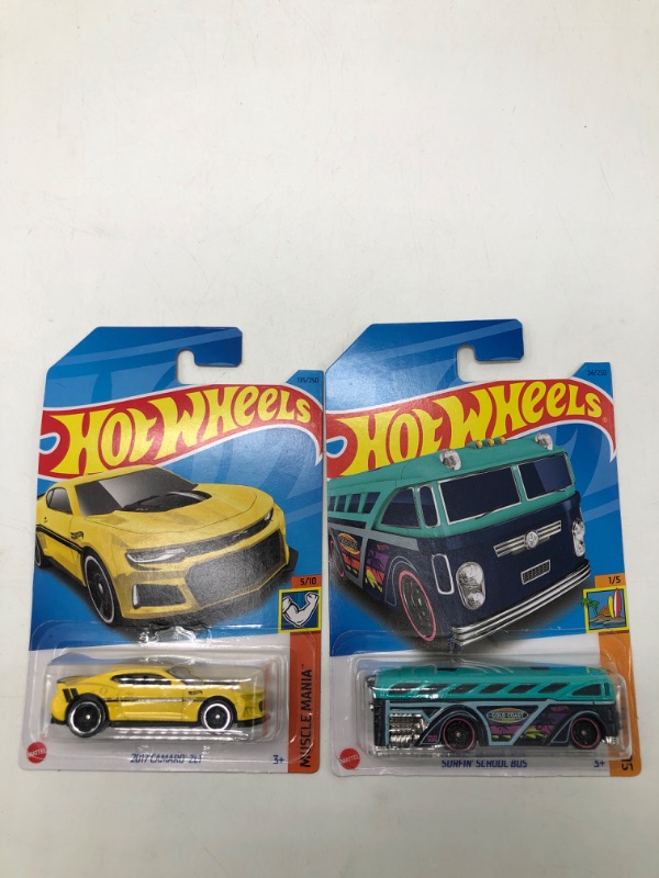 Photo 1 of hot wheels bundle 