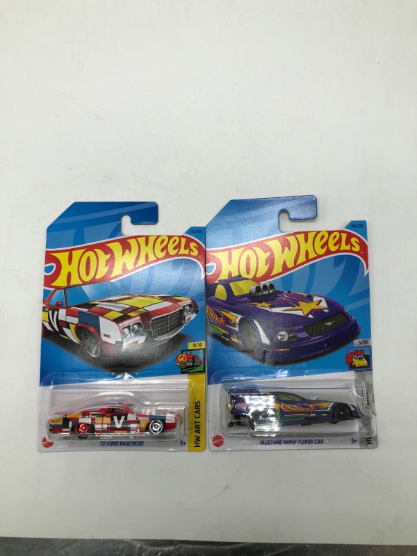 Photo 1 of hot wheels bundle 