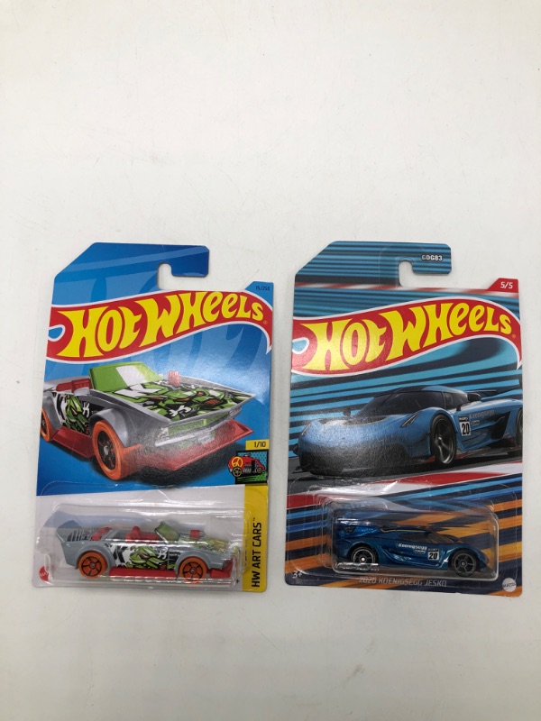 Photo 1 of hot wheels bundle 