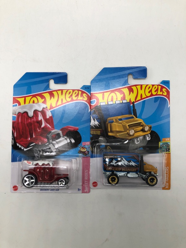 Photo 1 of hot wheels bundle 