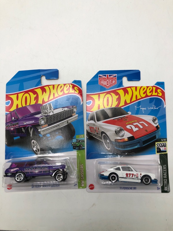 Photo 1 of Hot Wheels bundle