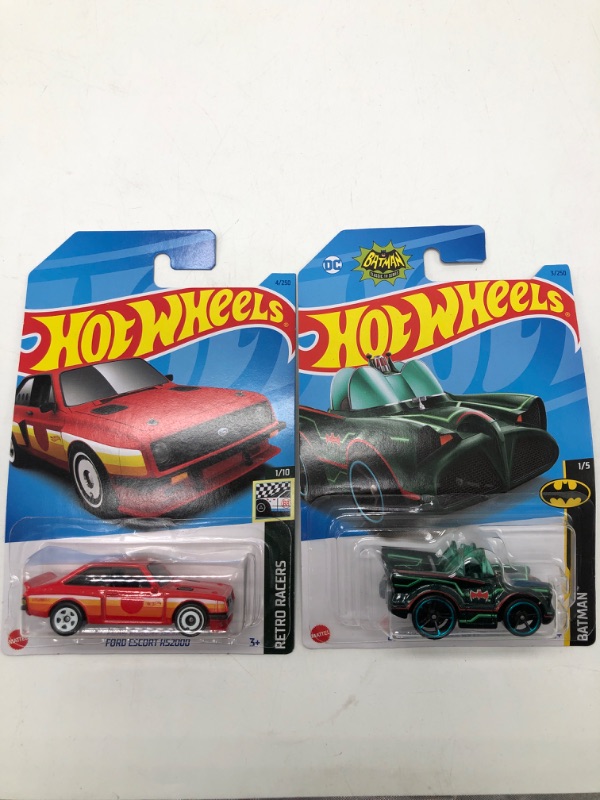 Photo 1 of Hot Wheels bundle