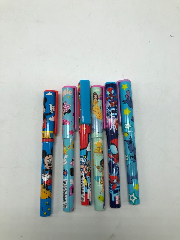 Photo 1 of pens bundle