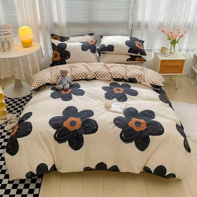 Photo 1 of Houseri Black and White Floral Comforter Set Full for Teen Girls Kawaii 3D Sunflower Bedding Comforters Sets Full Size Black Botanical Comforter Cute Relief...
