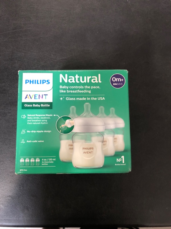 Photo 2 of Philips AVENT Glass Natural Baby Bottle with Natural Response Nipple, Clear, 4oz, 4pk, SCY910/04
