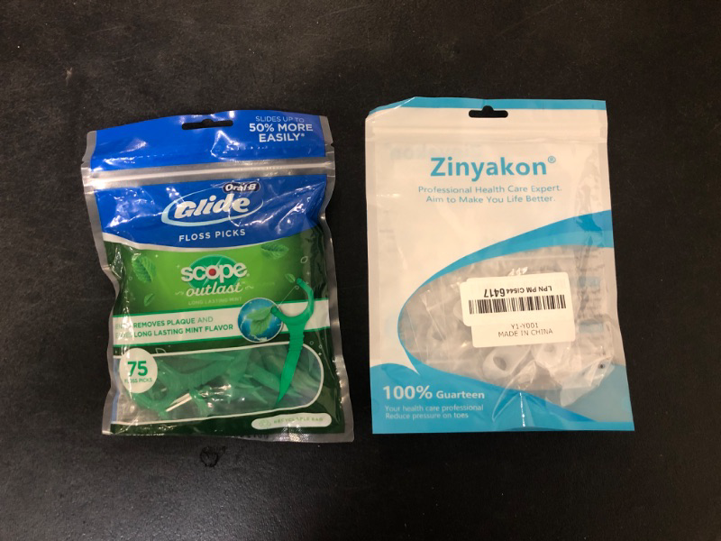 Photo 3 of 2 piece lot- Oral-B Complete Glide Floss Picks, Scope Outlast, 75-ct / Zinyakon Two Hole Gel Small Toe Separator, 12 Pcs Little Toe Spacer for Overlapping Toe, Calluses, Blister, Relieve Foot Pain, Pinky Toe Corrector for Little Toe Bunion Pain