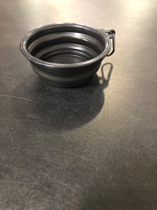 Photo 1 of Collapsible Dog Bowl Dish Pet Feeding Portable Water Drink Pop Up Walking Food Liquid Puppy Hound Hiking Fold Flat Clip (Black)