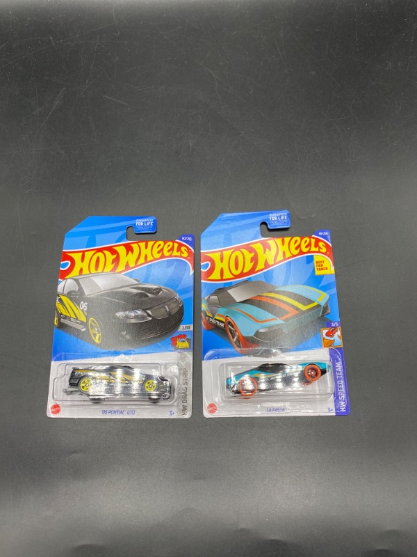 Photo 1 of Hot Wheels Bundle