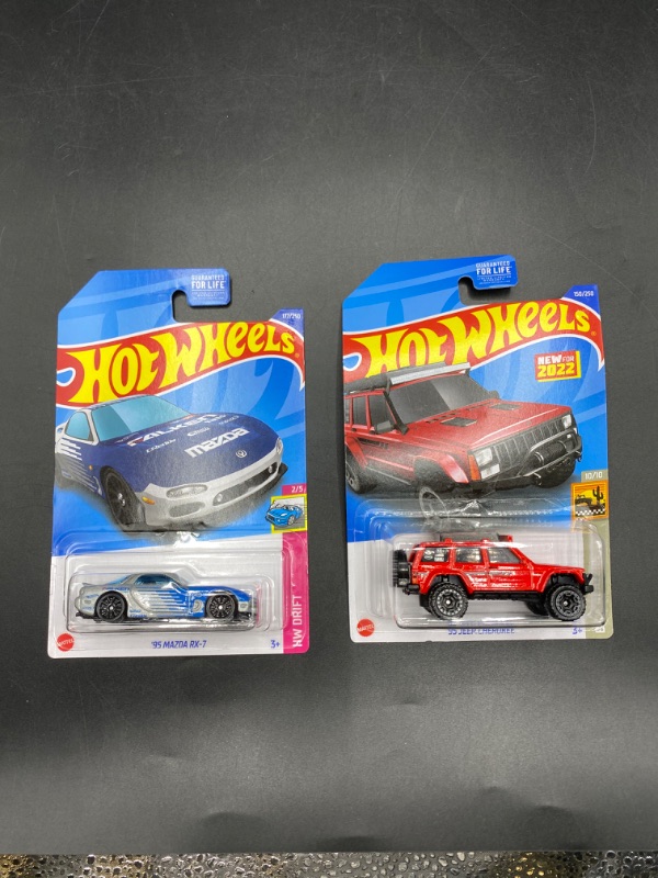 Photo 1 of Hot Wheels Bundle