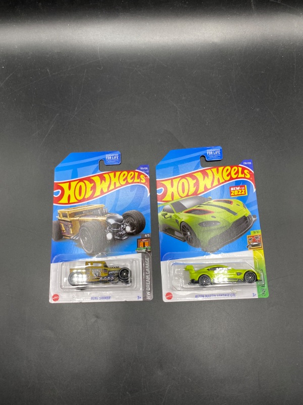 Photo 1 of Hot Wheels Bundle