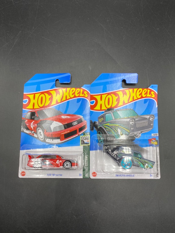 Photo 1 of Hot Wheels Bundle