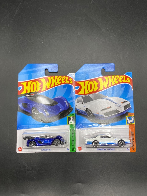 Photo 1 of Hot Wheels Bundle