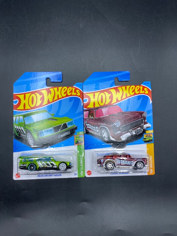 Photo 1 of Hot Wheels Bundle