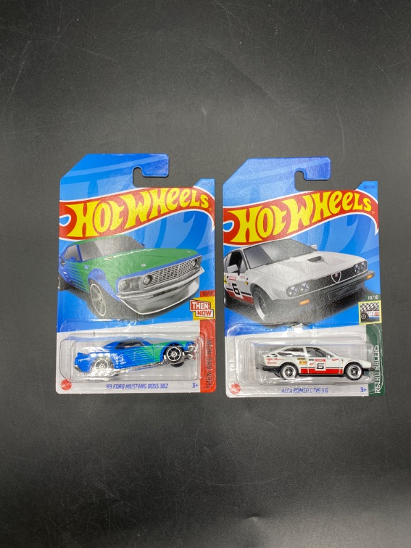 Photo 1 of Hot Wheels Bundle