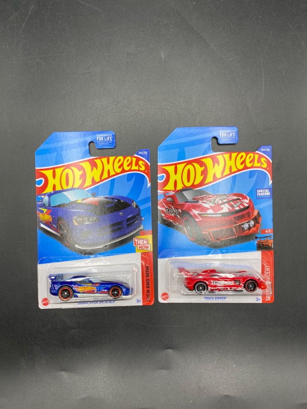 Photo 1 of Hot Wheels Bundle