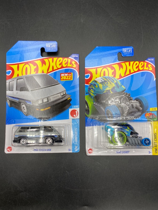 Photo 1 of Hot Wheels Bundle