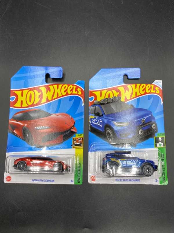 Photo 1 of Hot Wheels Bundle