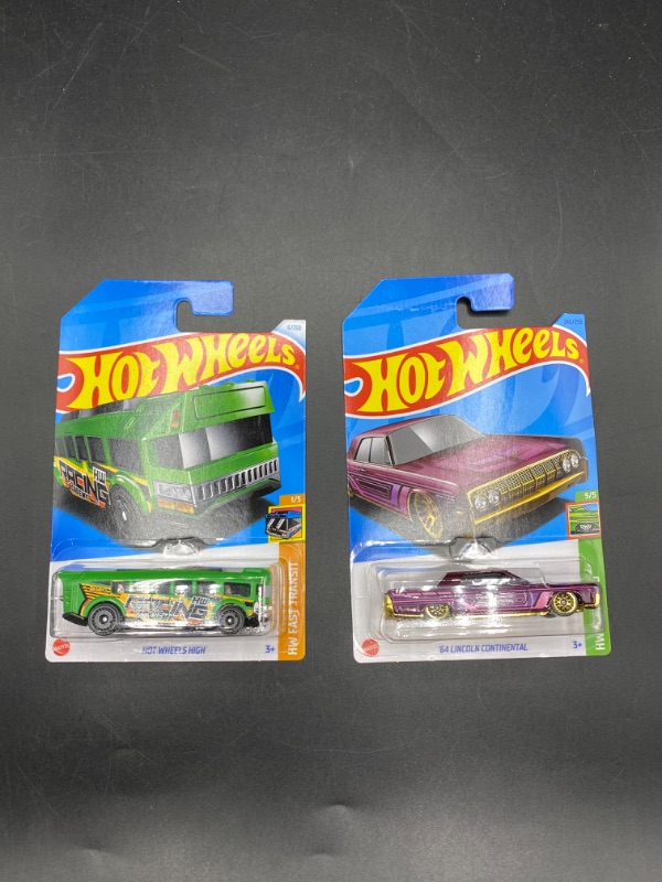 Photo 1 of Hot Wheels Bundle