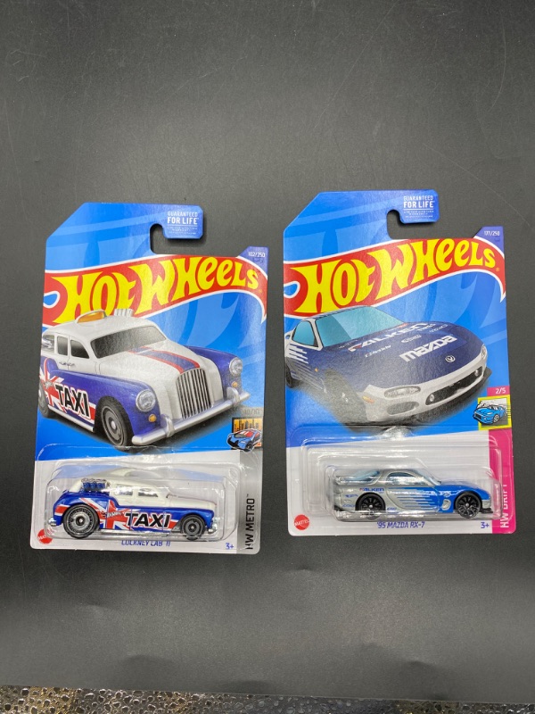 Photo 1 of Hot Wheels Bundle