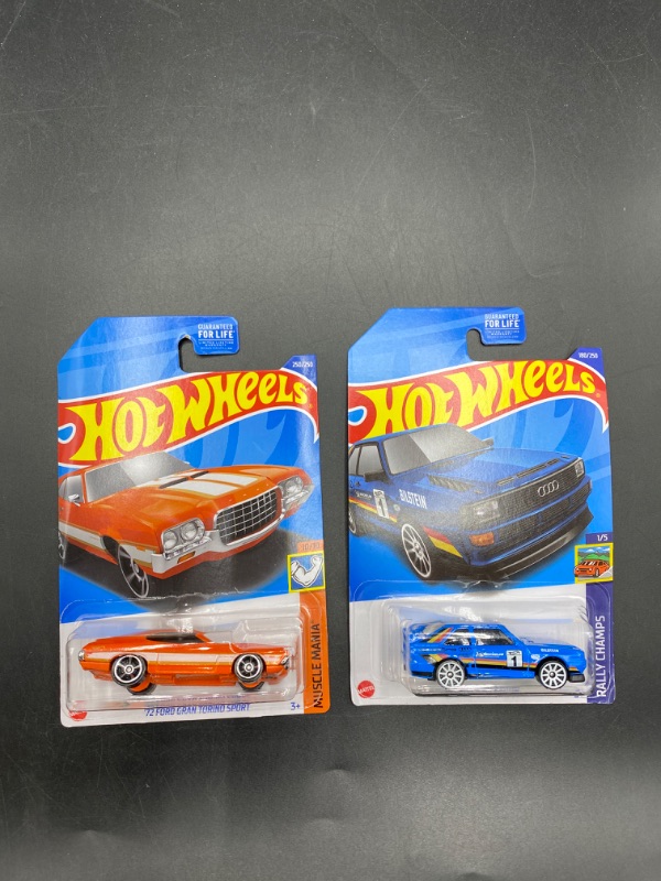 Photo 1 of Hot Wheels Bundle