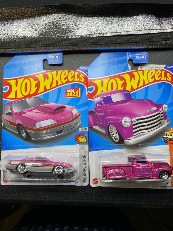 Photo 1 of Hot Wheels Bundle