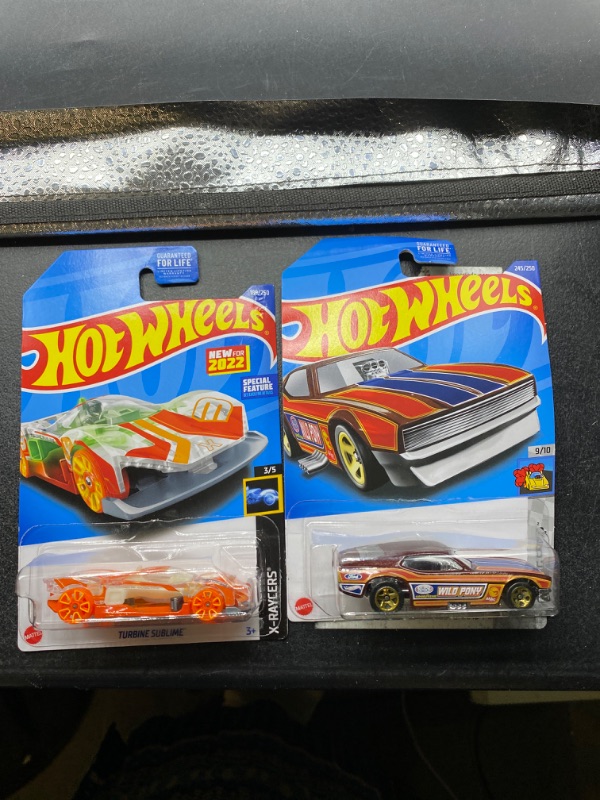 Photo 1 of Hot Wheels Bundle