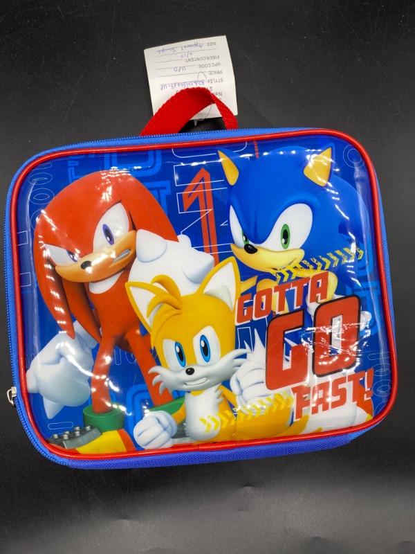 Photo 1 of Sonic Lunchbox