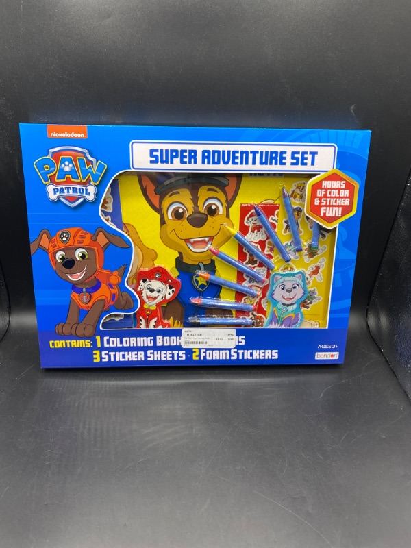 Photo 1 of Paw Patrol Super Activity Set