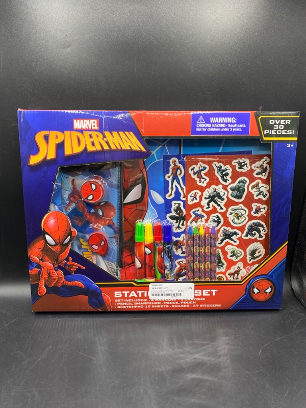 Photo 2 of Spider-Man Over 30pcs Stationery Set
