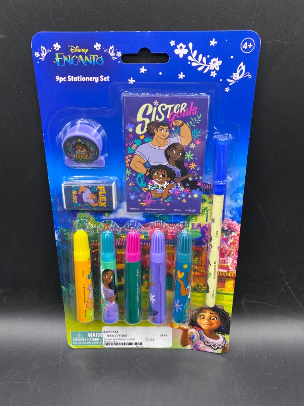 Photo 1 of Disney Encanto Stationary Set