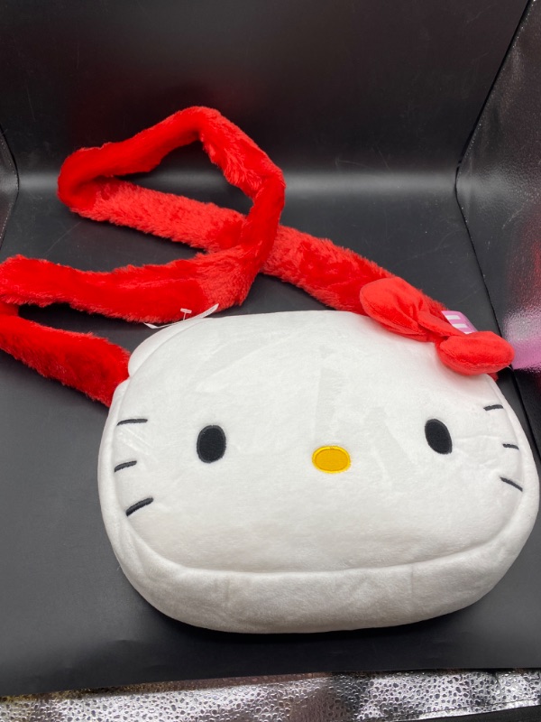 Photo 1 of Hello Kitty Plush Purse