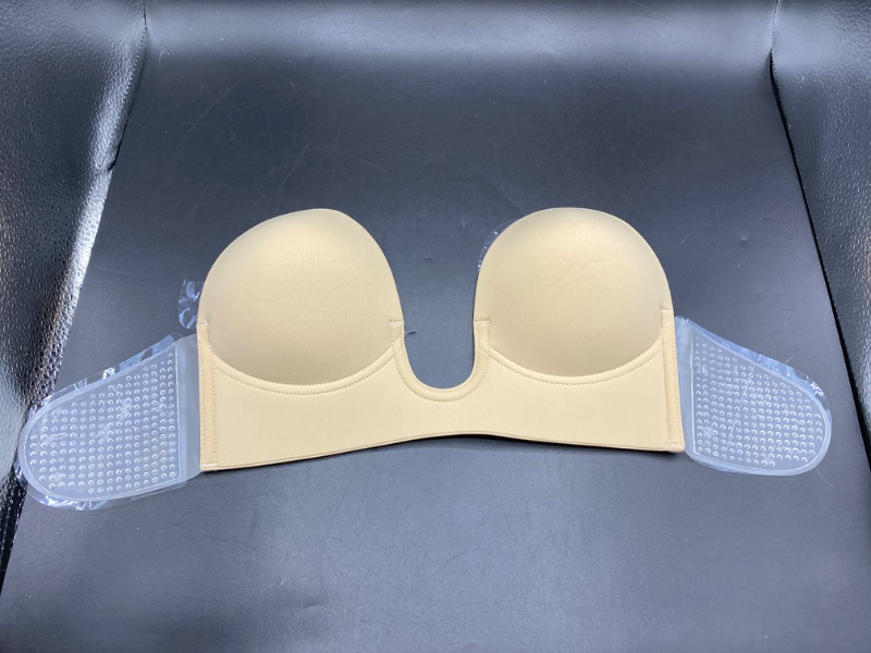 Photo 2 of B Cup - Women's Push Up Plunge Adhesive Bra Reusable Deep U-Shaped Sticky Bra Strapless Backless Breast Lifting Bra- B CUP
