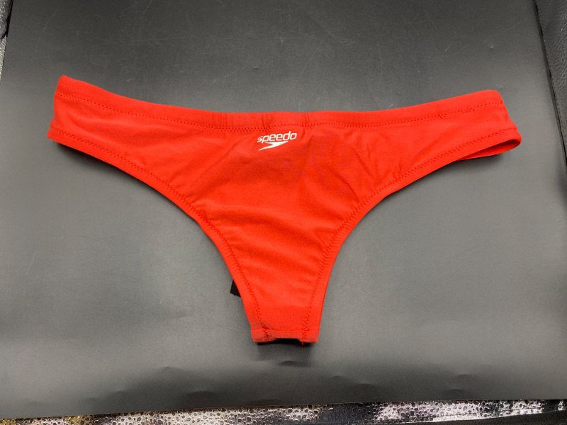 Photo 2 of Speedo Men's Swimsuit Brief PowerFlex Eco Solar- size medium
