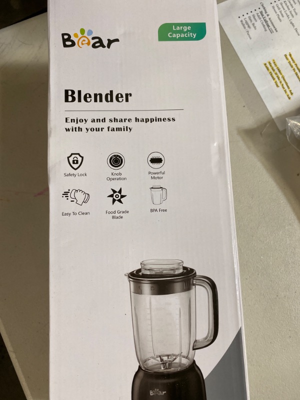 Photo 2 of Bear Blender, 2023 Upgrade 700W Shakes and Smoothies Blender with 40oz Countertop Blender Cup for Kitchen, 3-Speed for Crushing Ice, Puree, and Frozen Fruit with Autonomous Clean
