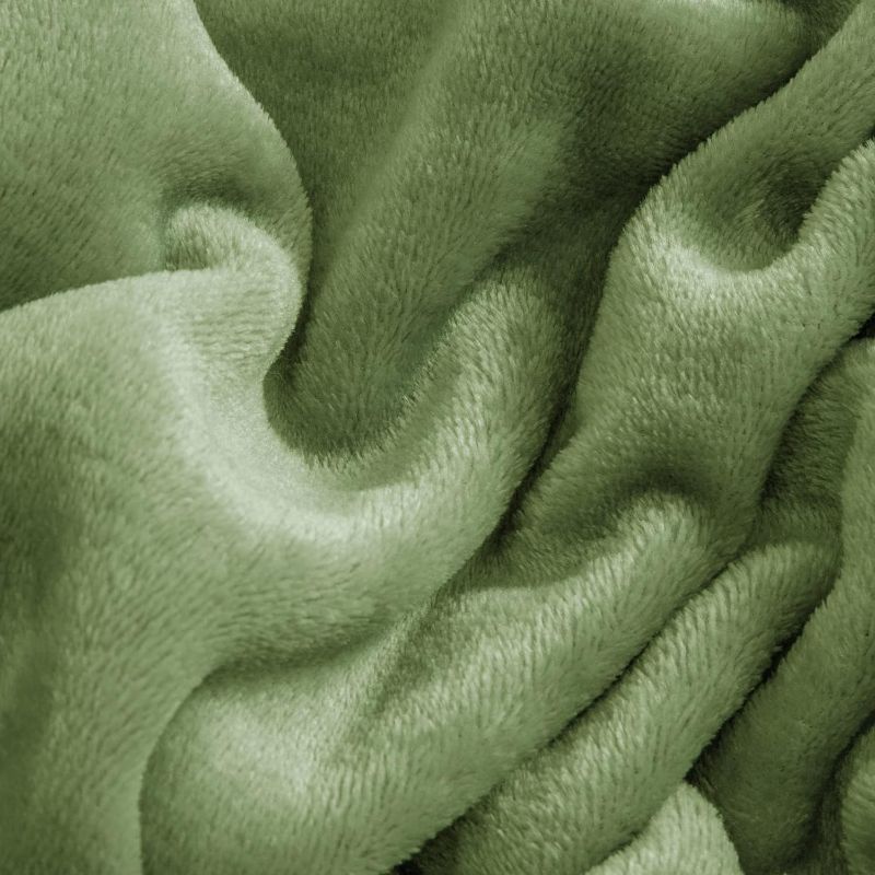 Photo 2 of BEDELITE Flannel Queen Size Sage Green - Super Soft Fleece Duvet Cover & 2 Pillow Cases Fluffy Extra Plush, 3 Piece 
