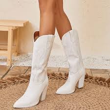 Photo 1 of Size 8 Woman's White Cowboy boots