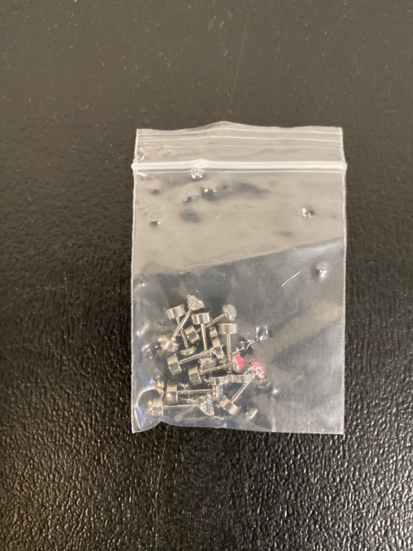 Photo 1 of Pack of nose rings 