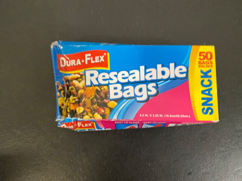 Photo 1 of Resealable Snack Bags 50ct