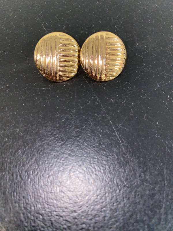 Photo 1 of Gold Circle Earrings 