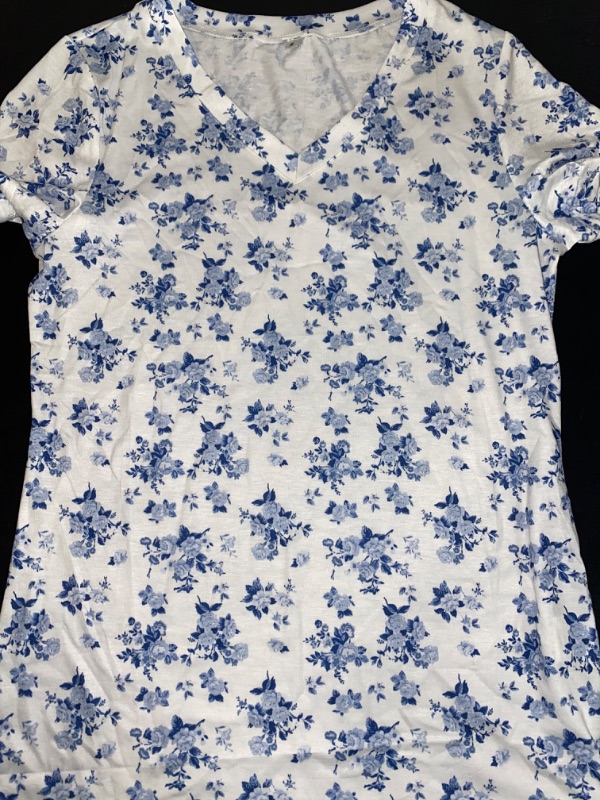 Photo 1 of S Women's Blue & White Floral T-Shirt