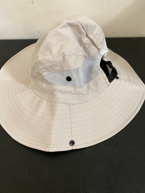 Photo 2 of Womens Beach Sun Hat UV UPF50 Travel Foldable Wide Brim Summer UV Hat Beige
