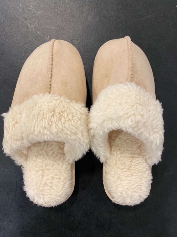 Photo 2 of Size 8-9 Litfun Women's Fuzzy Memory Foam Slippers Fluffy Winter House Shoes Indoor and Outdoor
